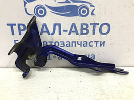 Петля капота права Mazda