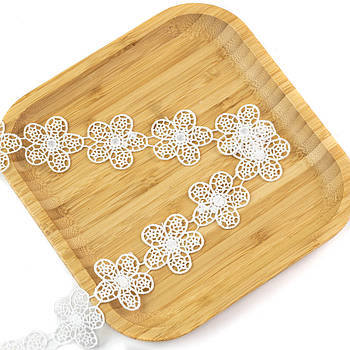 Біле мереживо квіти 35мм відріз 1м MER116