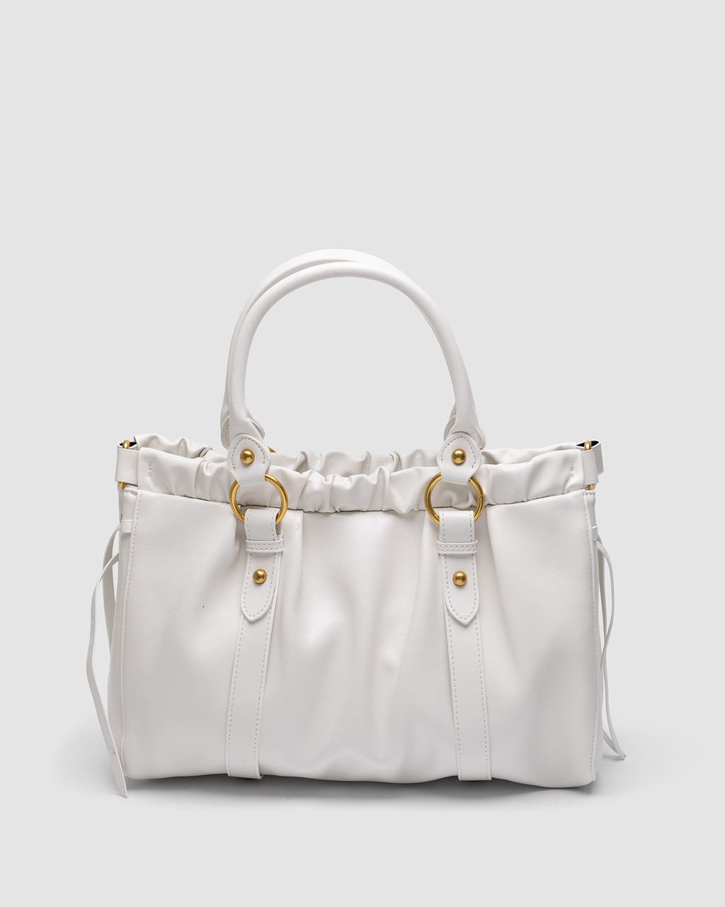 Кремовая шкіряна жіноча сумка Miu Miu Vitello Lux