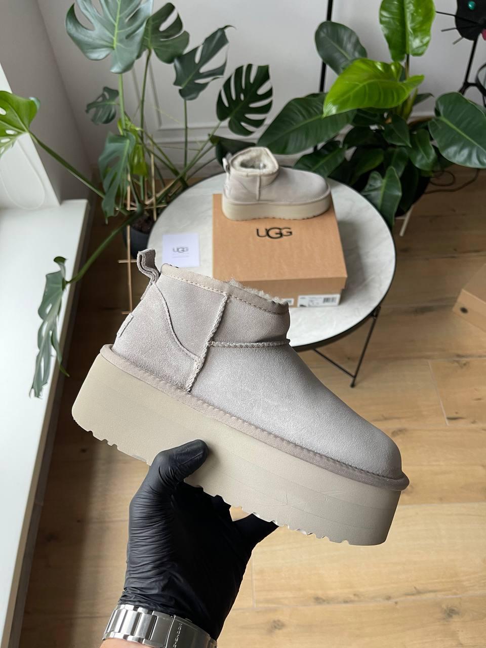 Зимові Жіночі Черевики UGG Ultra Mini Platform Light Grey | світло-сірі, на платформі, натуральна замша, розміри 36–41