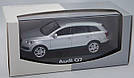 Модель автомобиля Audi Q7 4.2 FSI quattro tiptronic in silber, 1:43, 5010507613, фото 4