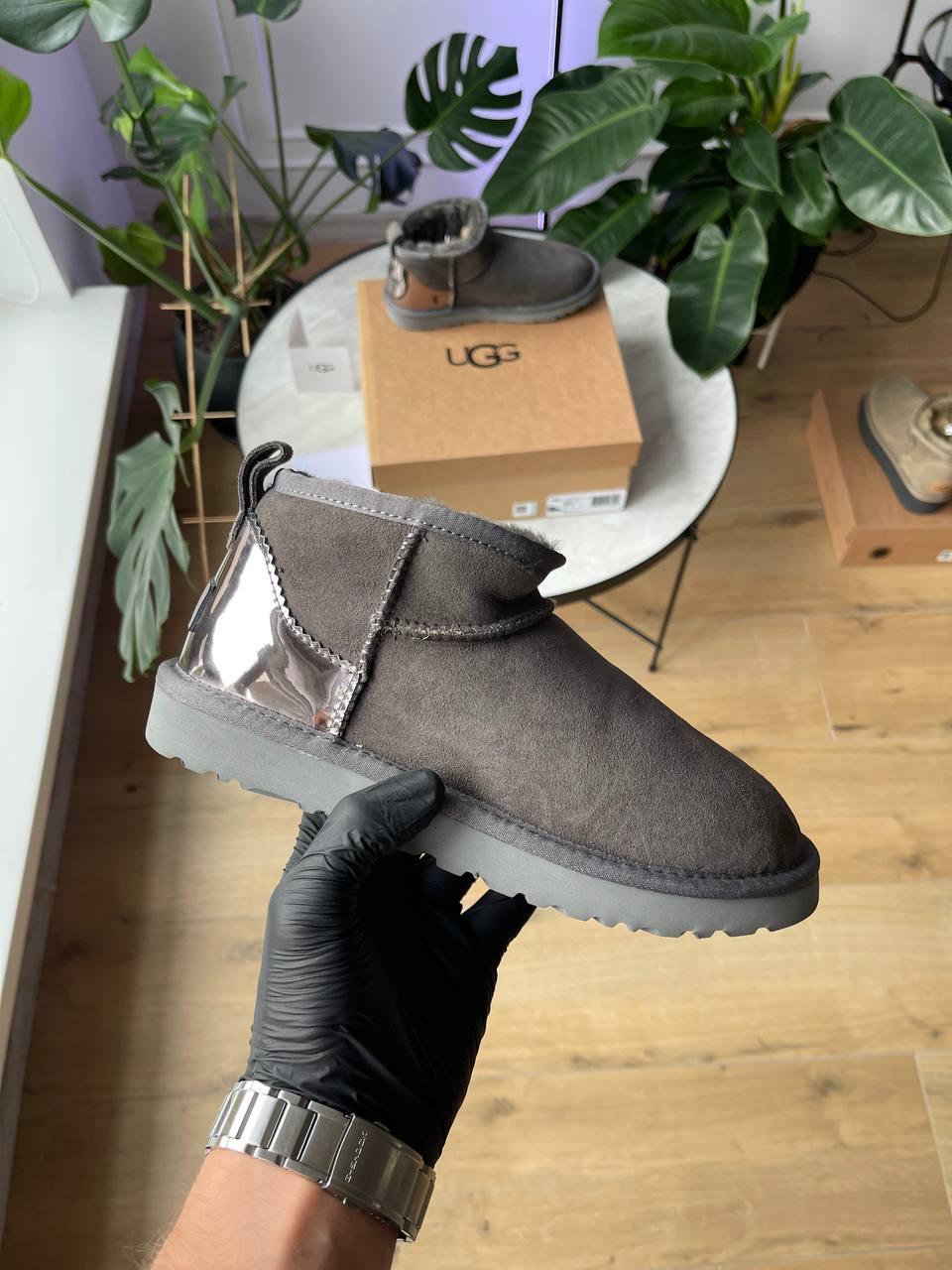 Зимові Жіночі Черевики UGG Ultra Mini “Gray Lacquer” | сірі, лаковані, теплі, з хутром, розміри 36–40