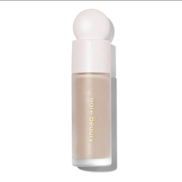 Консилер Rare Beauty Liquid Touch Brightening Concealer - 140C (7.5 ml)