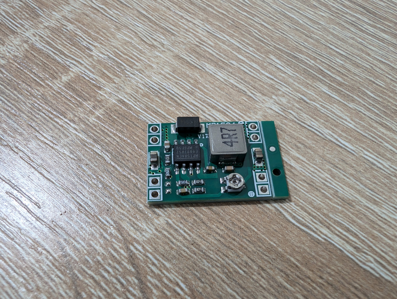 DC-DC перетворювач MP1584 4.5-28V ->0.8-20V 3A понижуючий Step Down