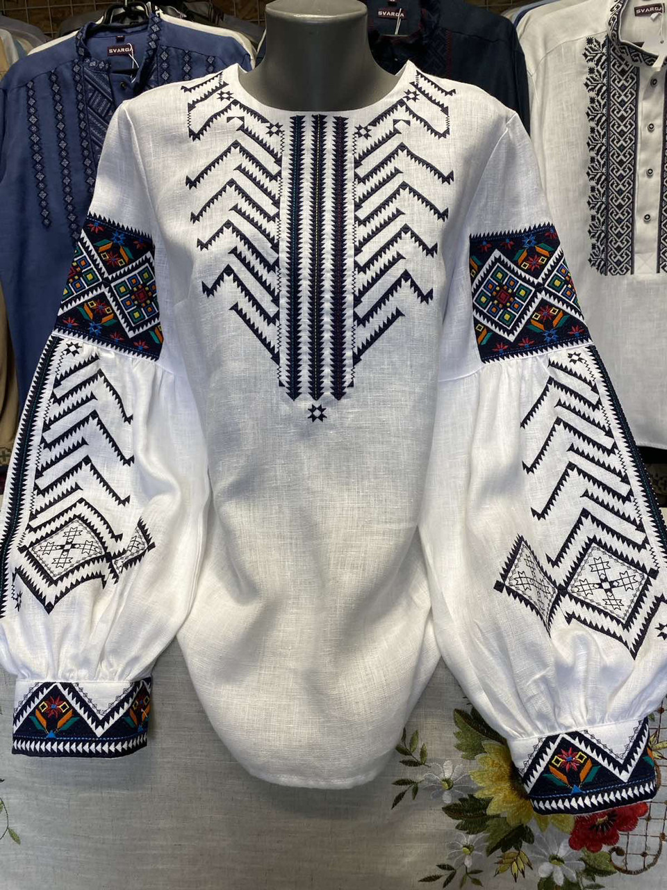 Вишита сорочка на білому льоні "ЮСТИНА", фото 1