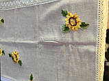 Скатертина сірий льон "Соняшна" прямокутна ручна вишивка 168*128 см, фото 3