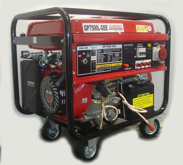 Трифазний бензиновий генератор GLENDALE GP7500L-GEE/3 (7,0 кВт)