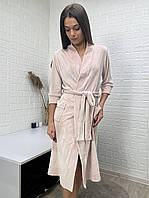 Жіночий подовжений халат велюр на х/ б основі на запах у молочному кольорі