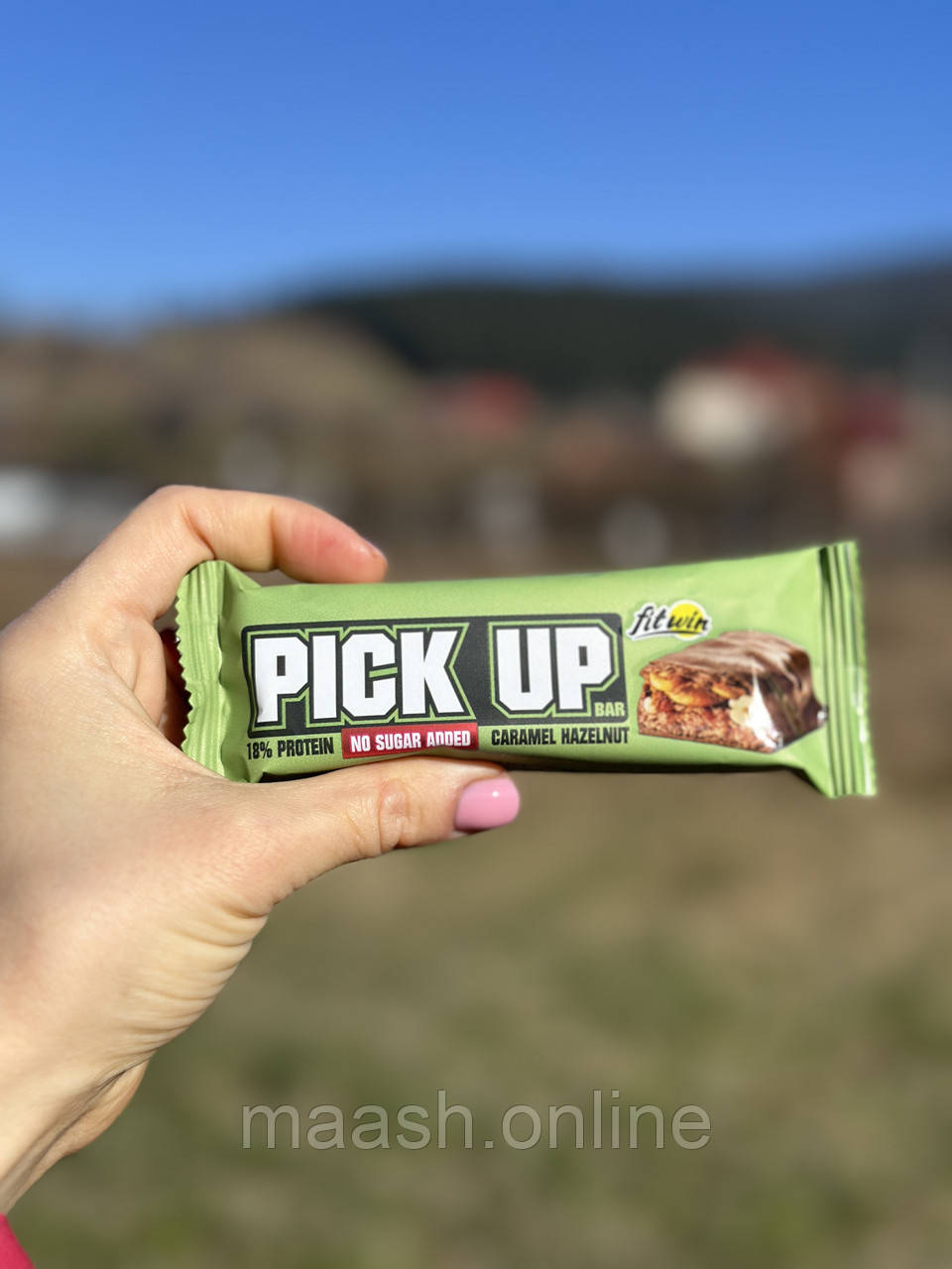 Батончик PICK UP КАРАМЕЛЬ І ФУНДУК FitWin, 45г