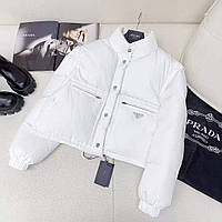Біла коротка куртка жилетка прада prada