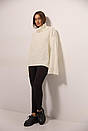 Жіночий в`язаний светр oversize молочний з розрізом ззаду на комірі ARJEN MKAR102272-1, фото 5
