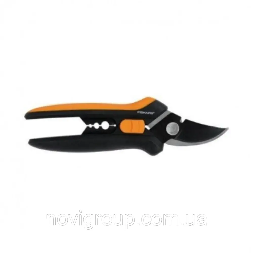 Fiskars Solid SP14 1051601 Секатор для цветов