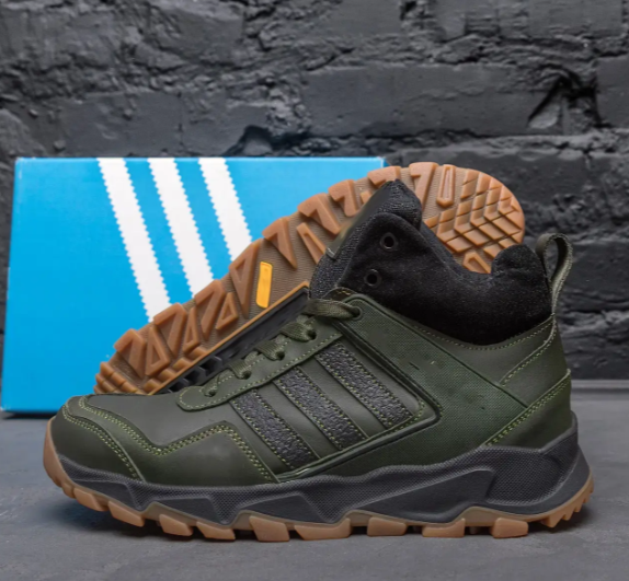 Високі чоботи зимові спортивні з натуральної шкіри темно-зелений