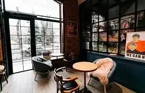 Крісла для кафе м'які