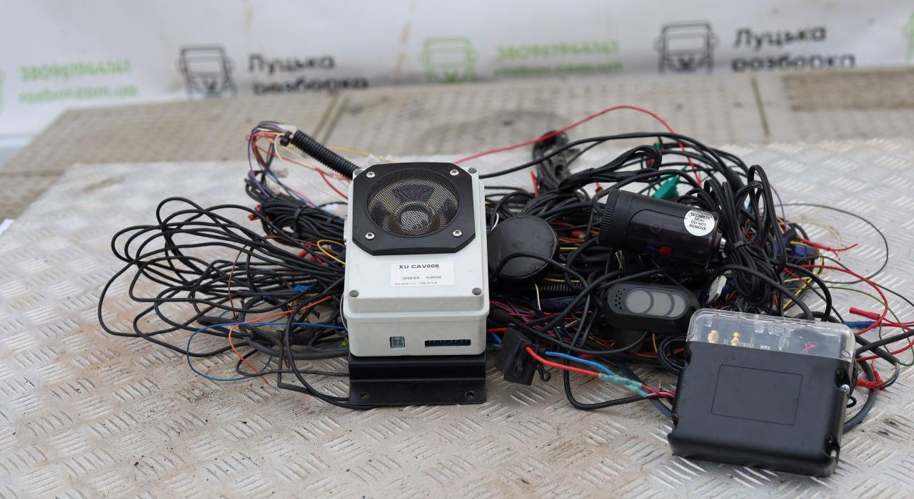 Відеореєстратор SMART WITNESS SVC 100GPS б/в VOLVO FM (CalAmp Qube300GPRS) оригінал