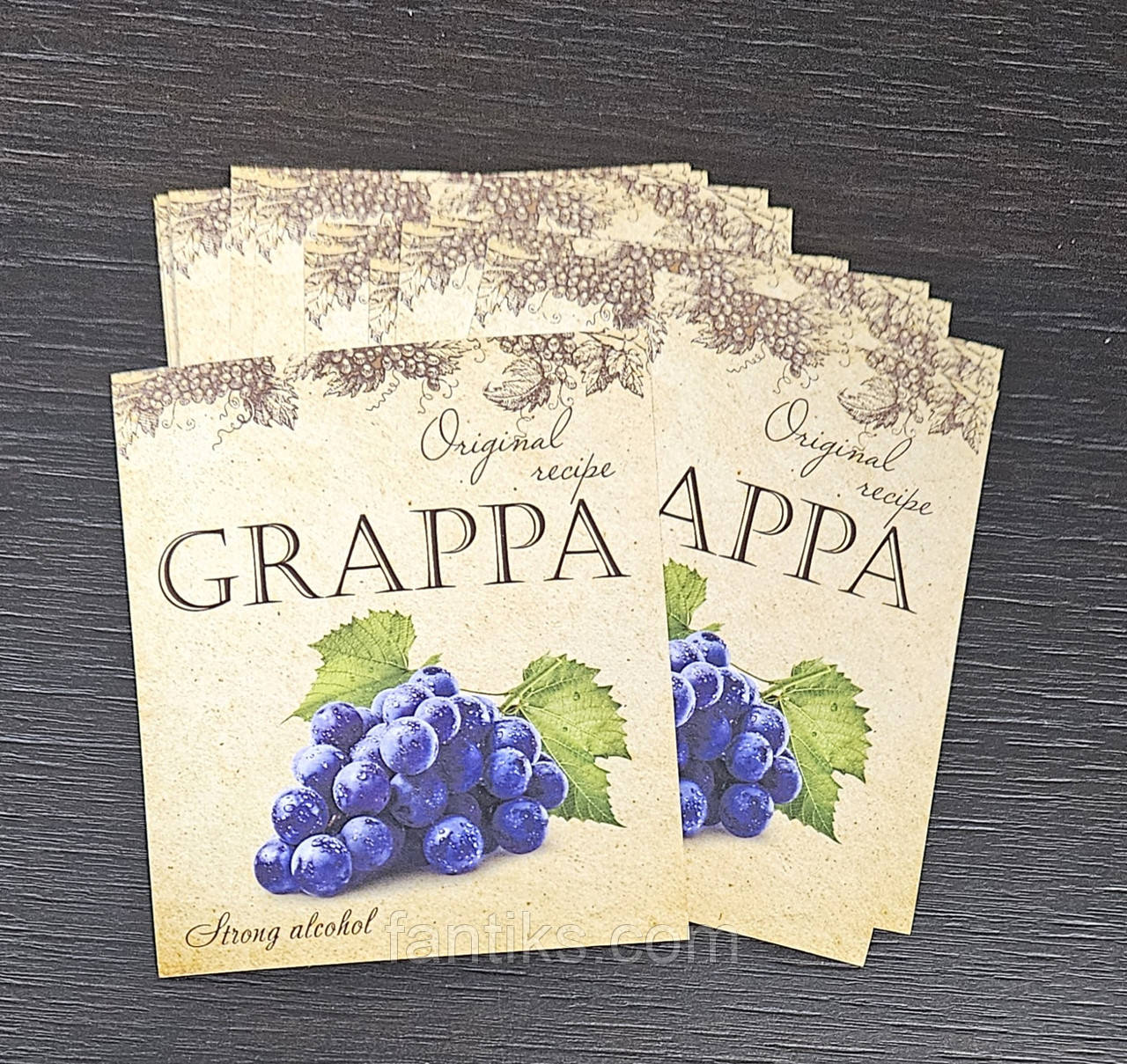 Сувенірна наклейка-етикетка на пляшку "Grappa"