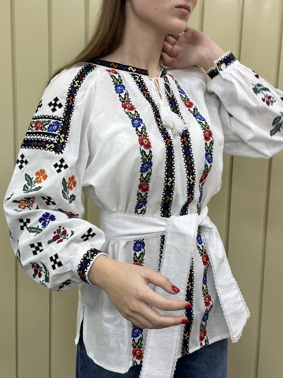 Вишиванка "Кольоровий потік" з довгим рукавом