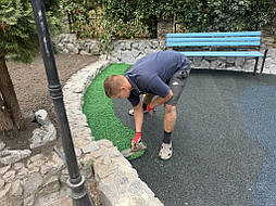 Бешовное покрытие для детской площадки из EPDM крошки микс цветов 6