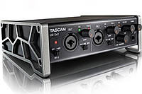 Аудио интерфейс Tascam US 2×2