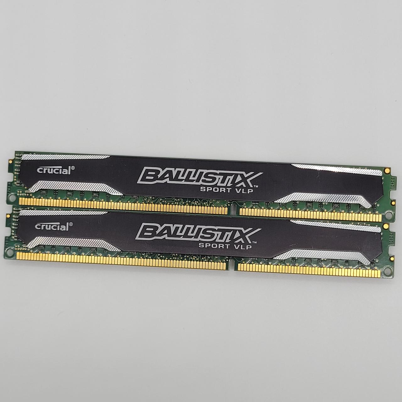 Пара оперативної пам'яті Crucial Ballistix DDR3L 16Gb (2x8Gb) 1600MHz 12800U 2R8 CL9 (BLS8G3D1609ES2LX0) Б/В