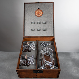 Люкс Leo графин і склянки 2 шт кришталеві для віскі з кулею в дерев'яній коробці.