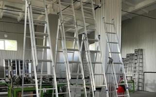  Драбини алюмінієві