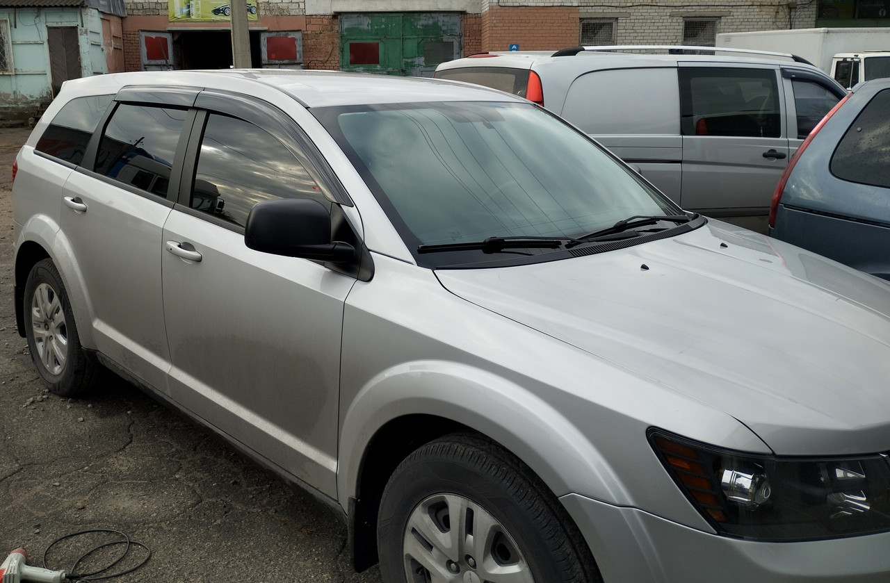 Дефлектори вікон (вітровики) Dodge Journey 2008-2020 (ATM/Тайвань)