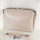 Класична сумка жіноча крос боді маленька через плече з екошкіри бежевий, фото 3