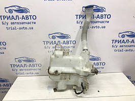Бачок омивача Mazda