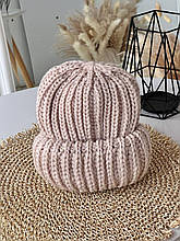 Тепла жіноча шапка Джинжер крупна в'язка onesize світла пудрова