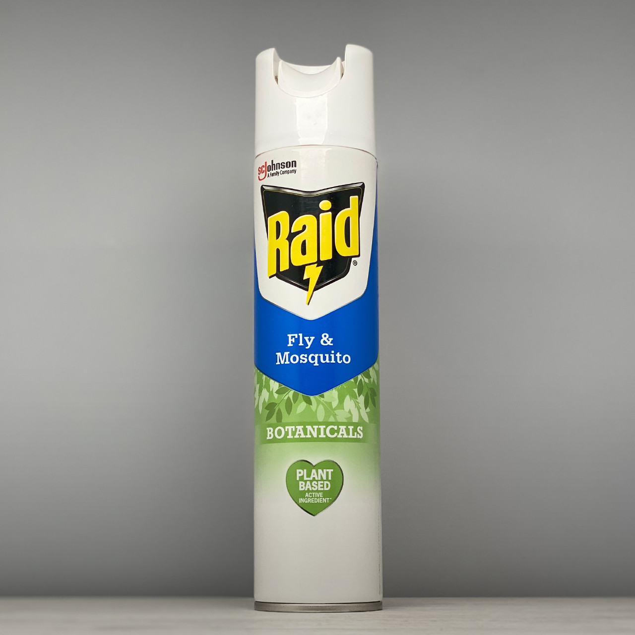 Дезінсектор Raid Botanicals аерозоль інсектицидний від літаючих комах, мух та комарів 300 мл