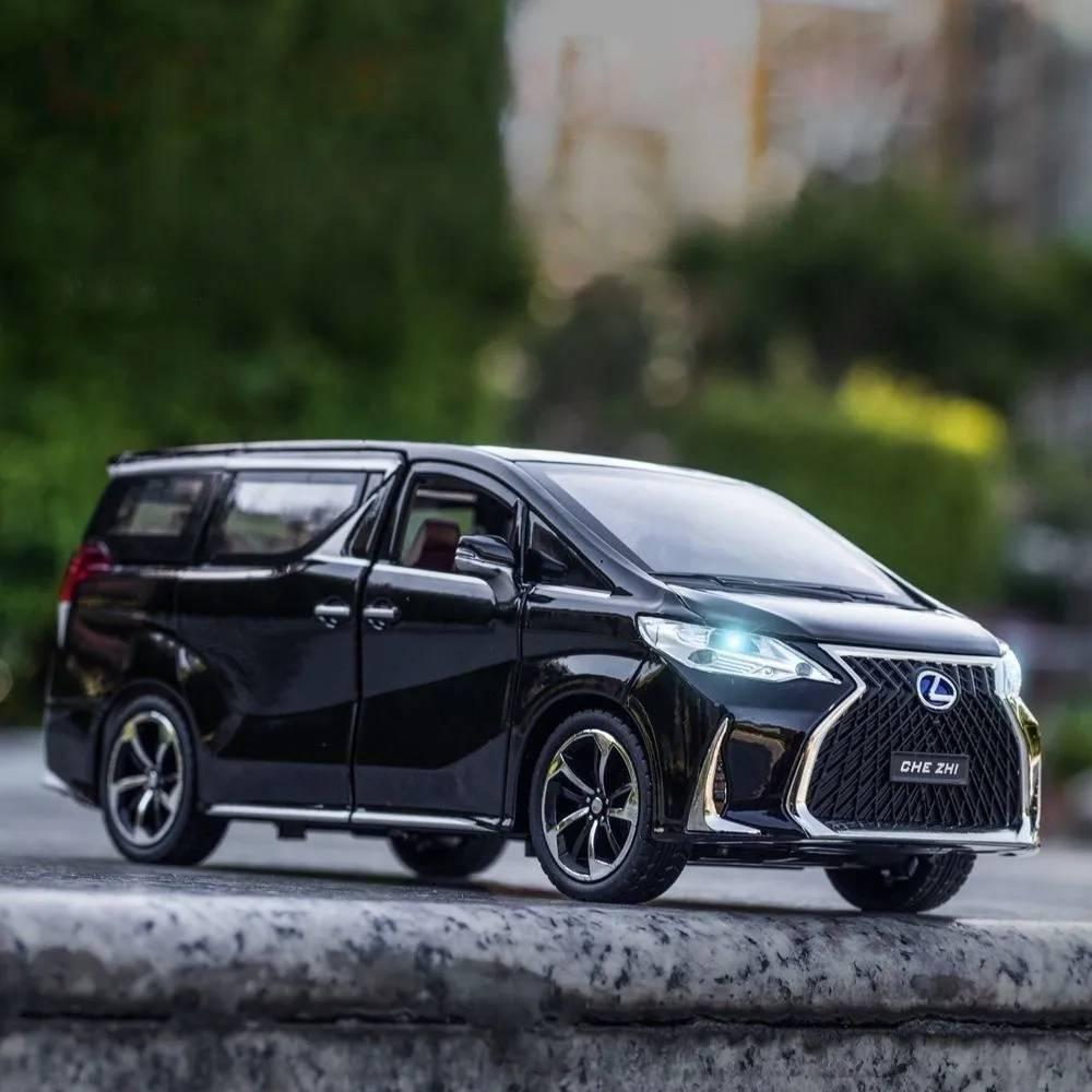 Деталізована модель мінівена Лексус колекційна машинка мікроавтобус Lexus LM300h 21х9х6 звук світло фар, фото 1