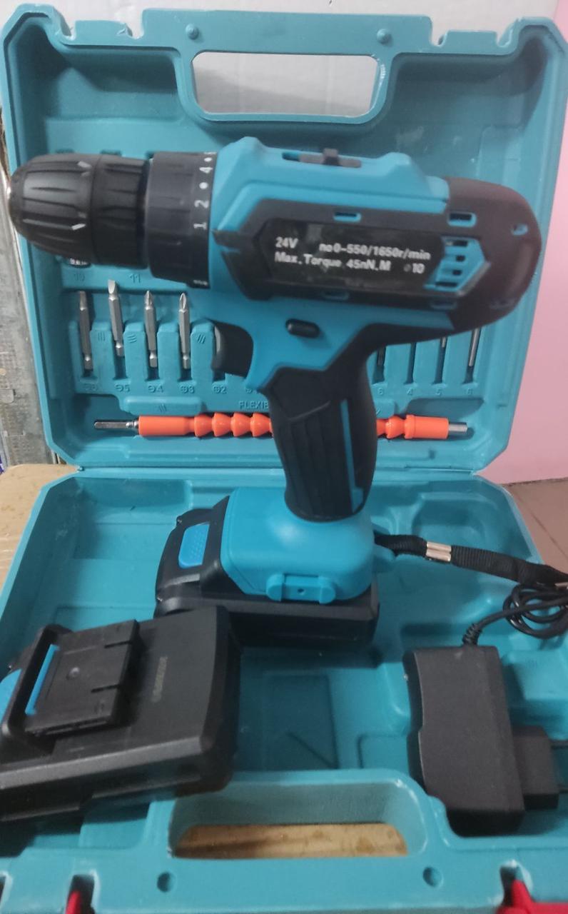 Шурупокрут Makita 331 DWE (24 V 5.0 AH) з набором інструментів запасний акумулятор в кейсі