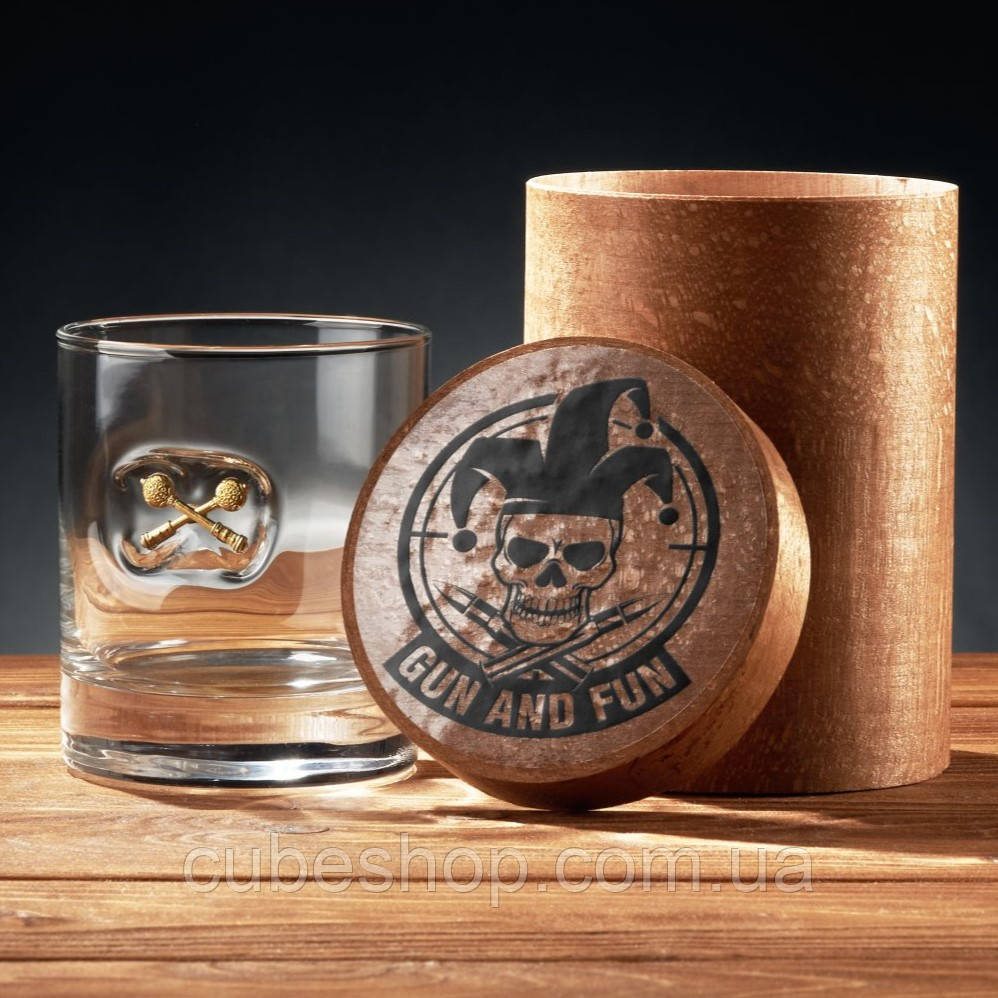 Склянка для віскі з генеральскими булавами