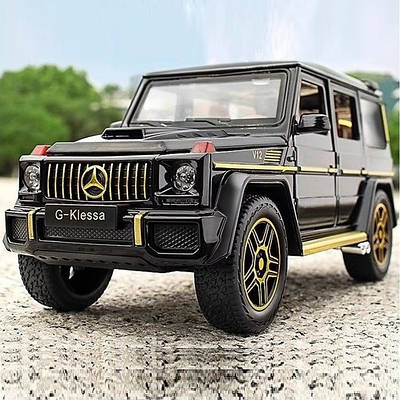 Колекційна модель позашляховика Мерседес-Бенц точна деталізація Mercedes-Benz G63 Джип Гелік 21х8х10 звук світло