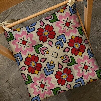 Подушка на стілець із зав'язками Український квітковий орнамент, фото 1