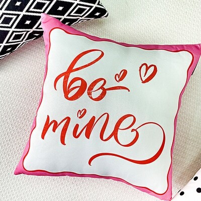 Подушка з принтом 50х50 см Be mine, фото 1