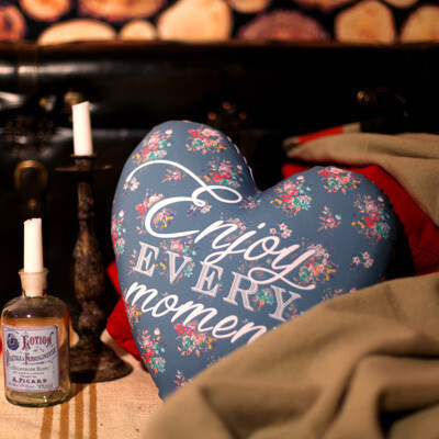 Подушка серце Enjoy every moment, фото 1