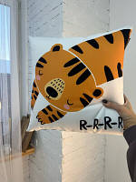 Подушка з принтом 30х30 см R-R-R-R