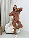 Кавова тепла жіноча однотонна махрова піжама, фото 3