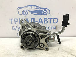 Насос вакуумний Mazda