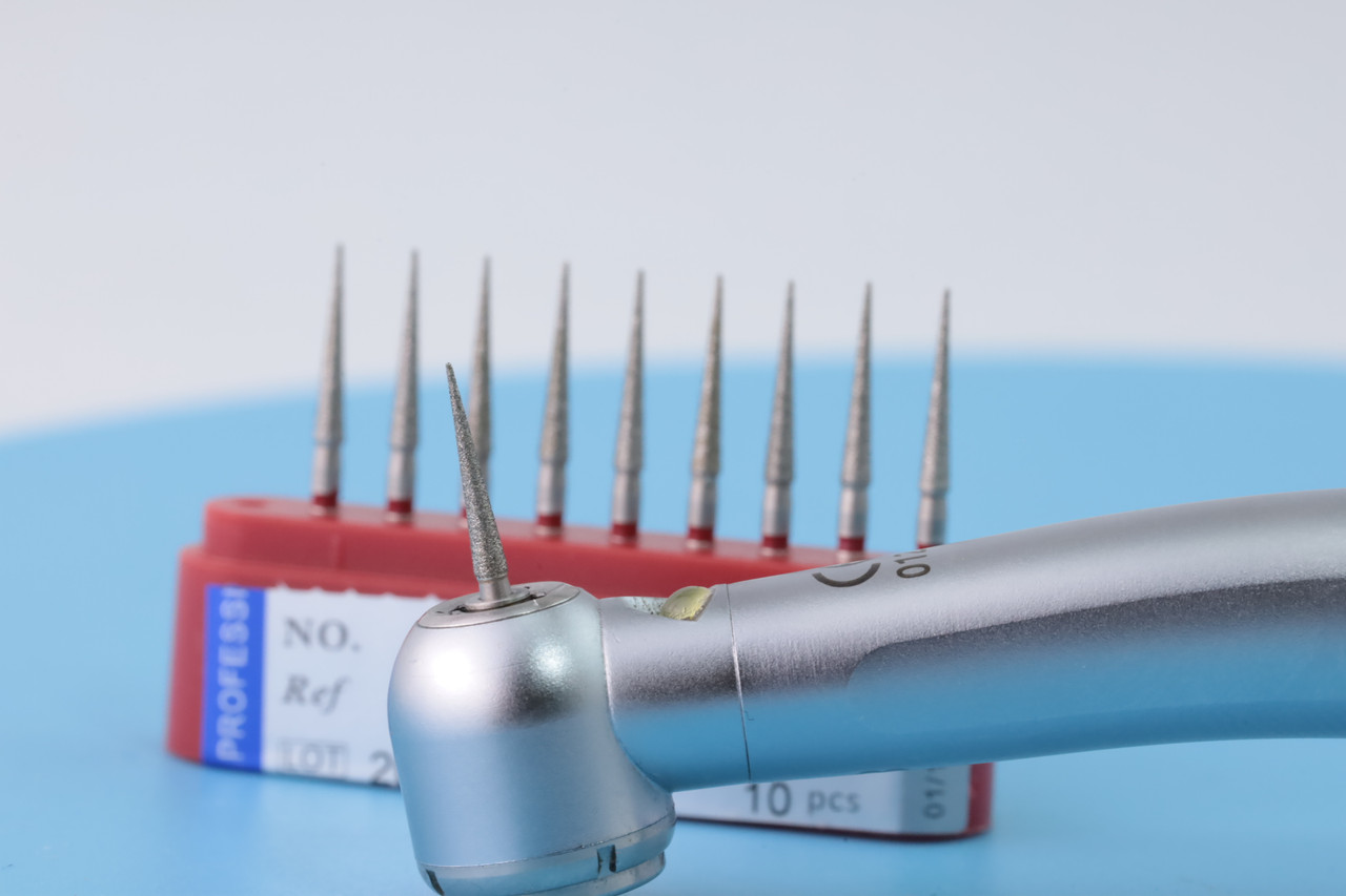 Бор алмазний TC-11F (1шт) Червоний