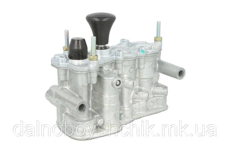 Кран підйому осі причепа BPW/ SAF PNEUMATICS PN-10402 (0243114100, 4425013800), фото 1