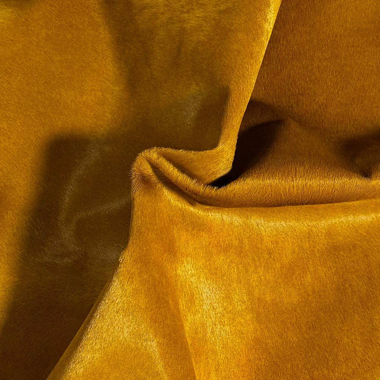 Натуральна шкіра поні з ворсом для пошиття коньяк 52 dm2