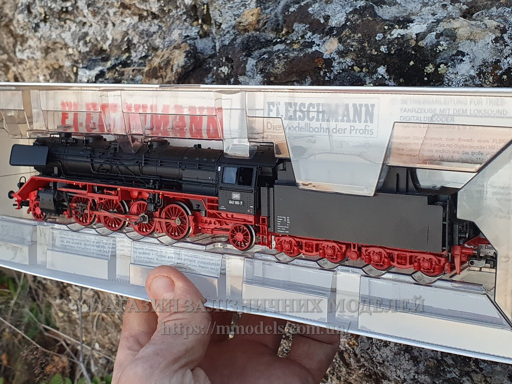 Масштабна модель паровоза серії BR41-101 зі звуком, DB, масштаб Н0 1:87. Fleischmann 74131