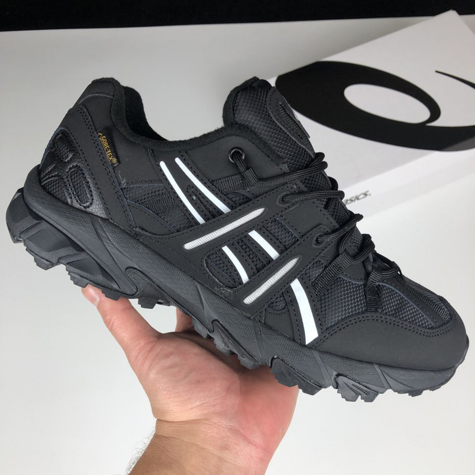 Чоловічі кросівки Asics Gel Sonoma термо повсякденні утеплені чорні білі