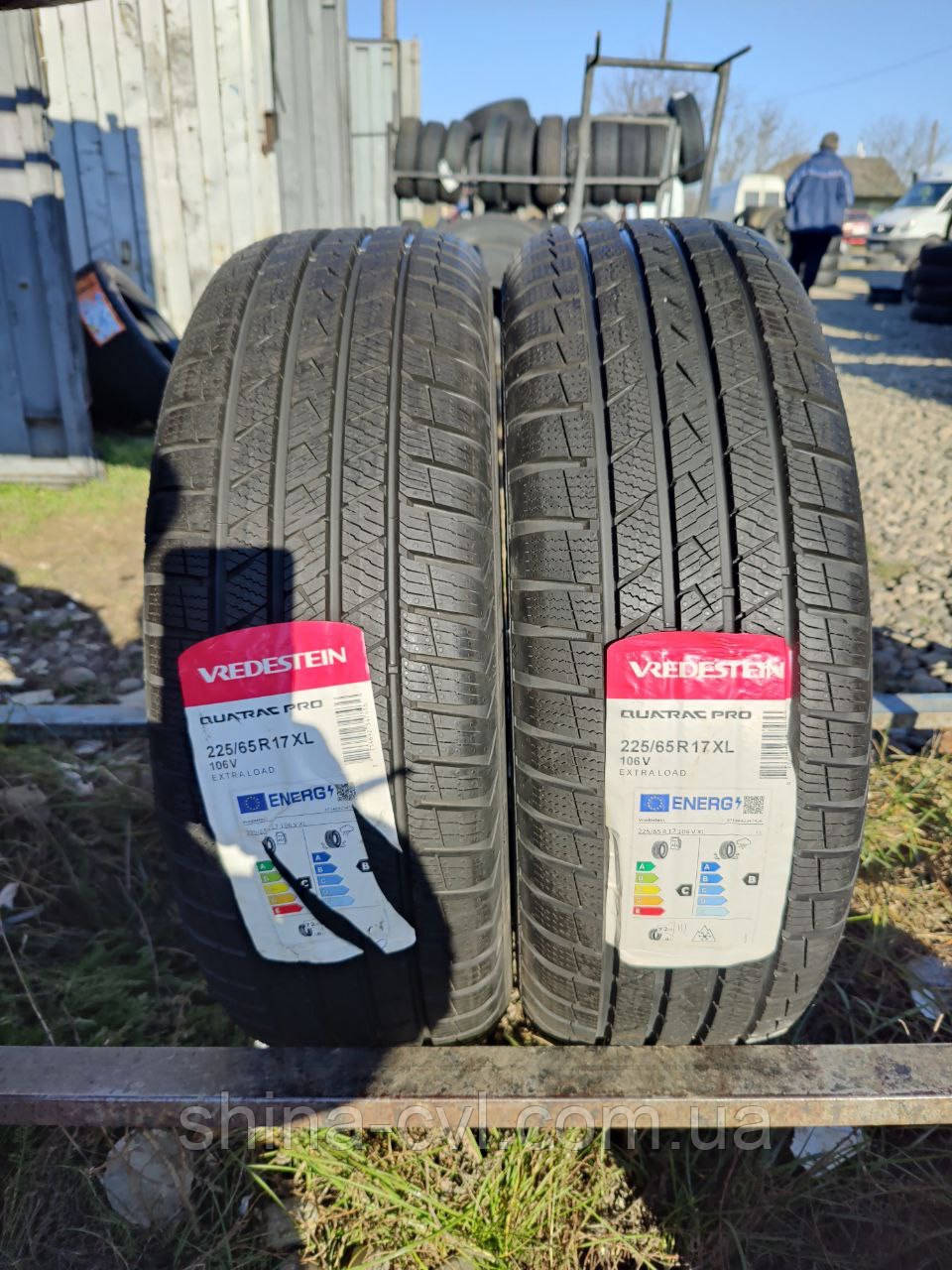 Зимові шини 225 65 r17 106V XL Vredestein Quatrac Pro