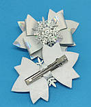 Сніжинки резинки заколки Бантики зі сніжинками Снежинки Снежинка Новогодний набор Новорічні бантики заколочки, фото 2