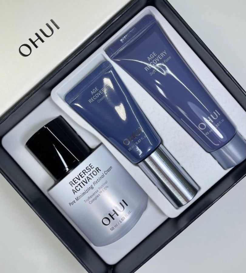 Про HUI REVERSE ACTIVATOR Pore Minimizing Retinol Cream Special антивіковий набір колаген і ретинолом 115 мл