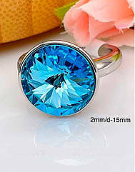 Кільце біле медичне золото з блакитним каменем Сваровскі